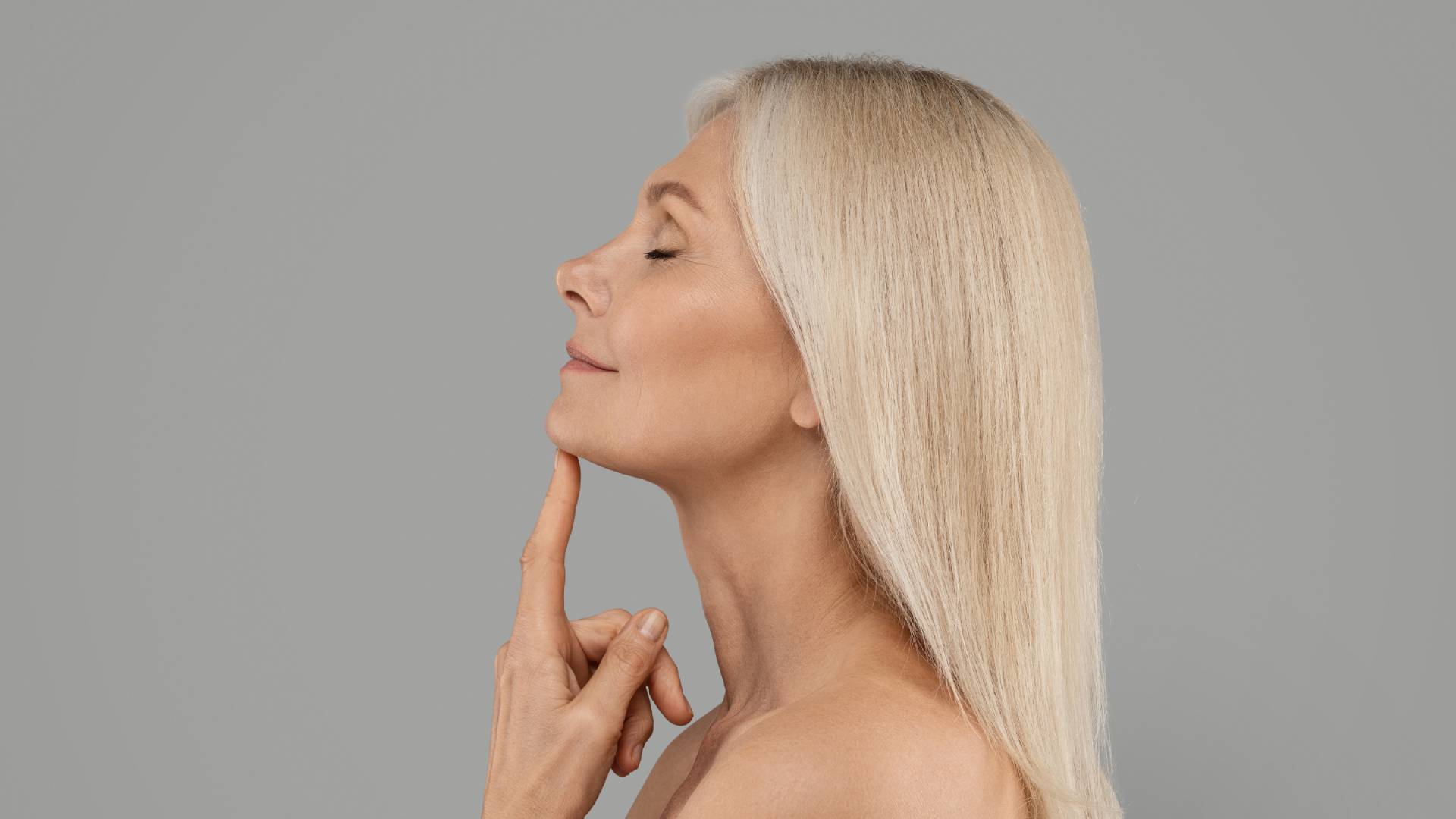 Chin Implant 3 Chin Implant
